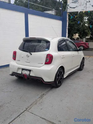 2020 Nissan March — foto 13 / 16
