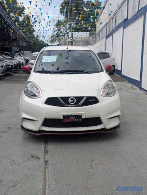 2020 Nissan March — foto 15 / 16