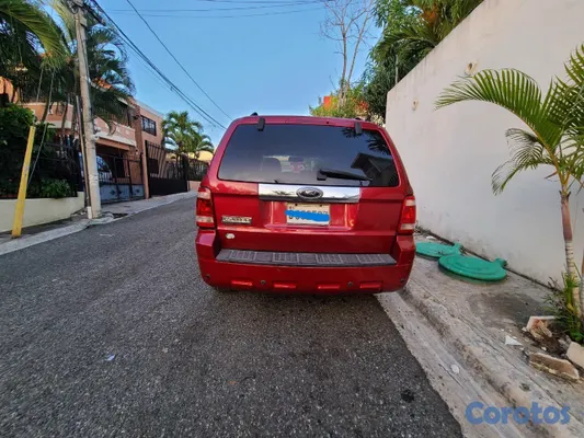 2008 Ford Escape — foto 3 / 10