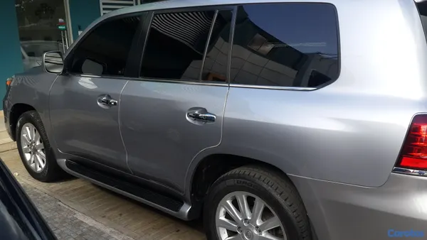2009 Lexus Lx — foto 4 / 10