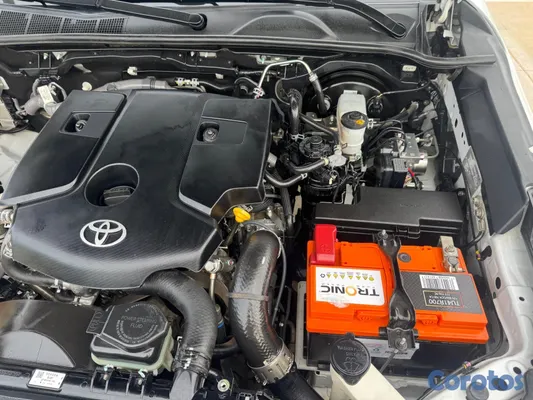 2023 Toyota Hilux — foto 9 / 13