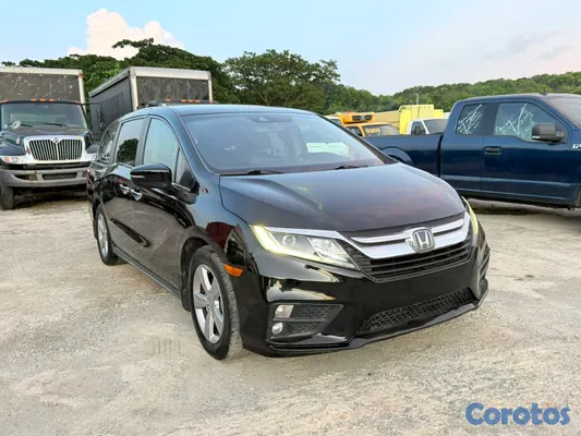 2019 Honda Odyssey — foto 5 / 10