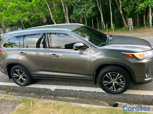 2018 Toyota Highlander — foto 4 / 10