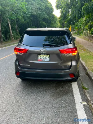 2018 Toyota Highlander — foto 6 / 10