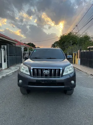 2012 Toyota Land Cruiser Prado