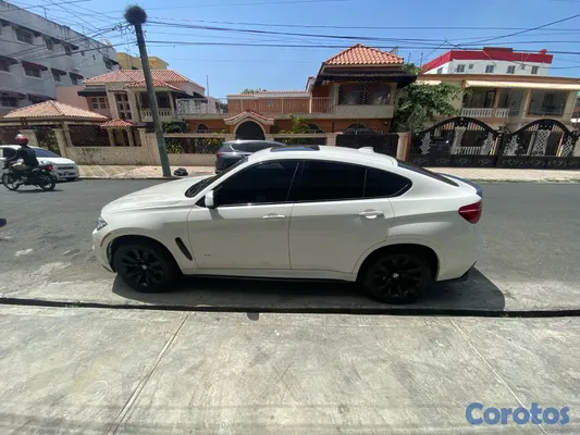 2016 BMW x6 2016 package M — foto 7 / 11