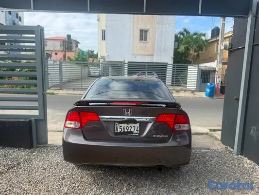 2010 Honda Civic — foto 6 / 10