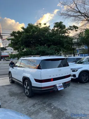 2024 Hyundai Santa Fe — foto 8 / 10