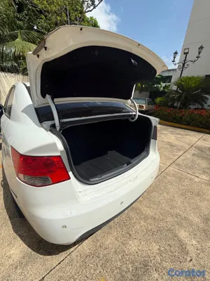 2011 Kia Forte — foto 14 / 18