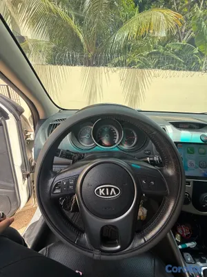 2011 Kia Forte — foto 16 / 18