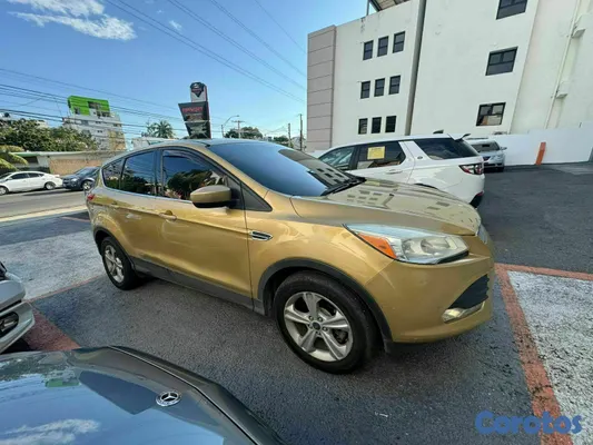 2015 Ford Escape — foto 3 / 10