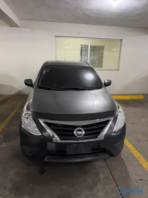 2018 Nissan Versa — foto 2 / 10