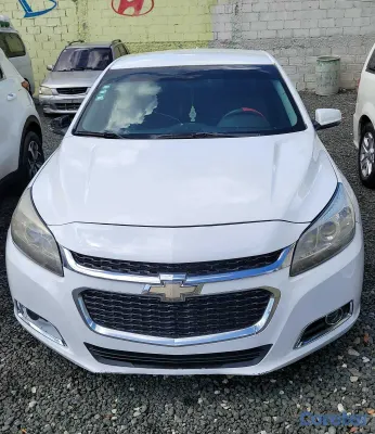 2016 Chevrolet Malibu — foto 2 / 10