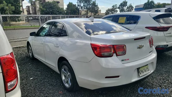 2016 Chevrolet Malibu — foto 3 / 10