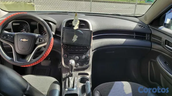 2016 Chevrolet Malibu — foto 7 / 10