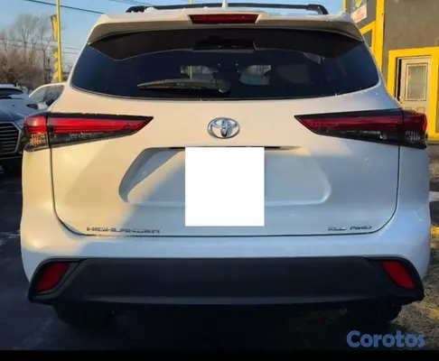 2020 Toyota Highlander — foto 5 / 8