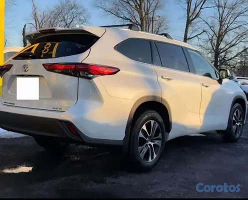 2020 Toyota Highlander — foto 8 / 8
