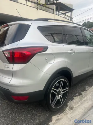 2019 Ford Escape — foto 2 / 10