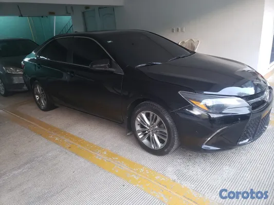 2015 Toyota Camry — foto 2 / 10