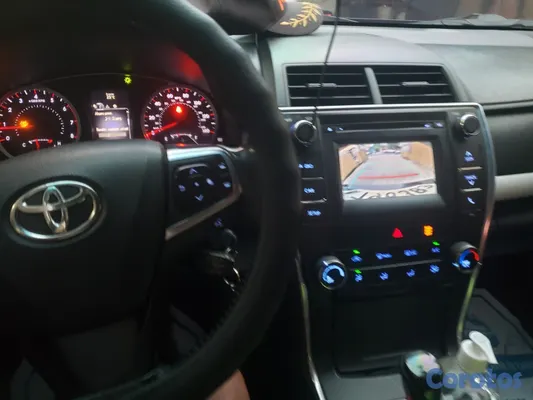 2015 Toyota Camry — foto 4 / 10