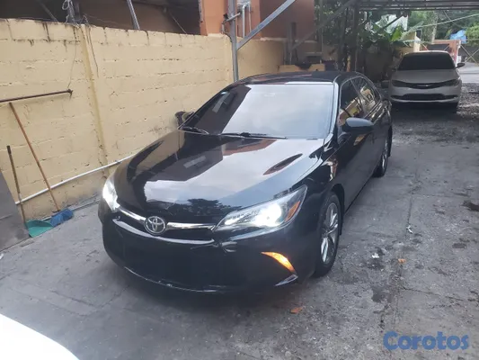 2015 Toyota Camry — foto 5 / 10