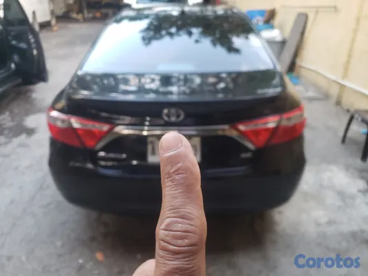 2015 Toyota Camry — foto 6 / 10