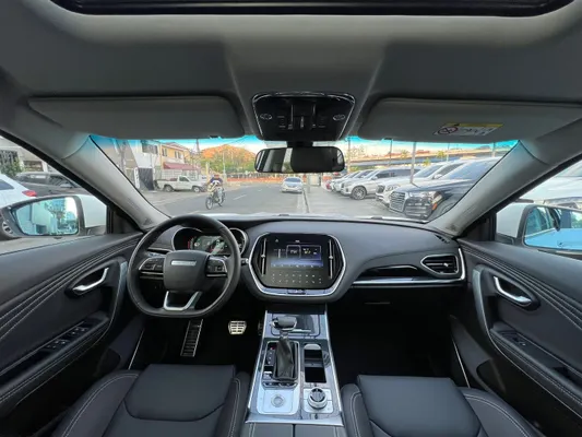 2025 Jetour X70 — foto 6 / 10
