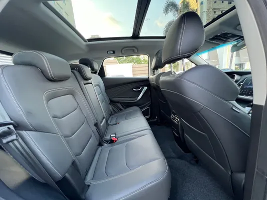 2025 Jetour X70 — foto 8 / 10