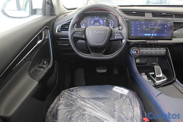 2026 Changfeng Dongfeng AX7 — foto 2 / 10