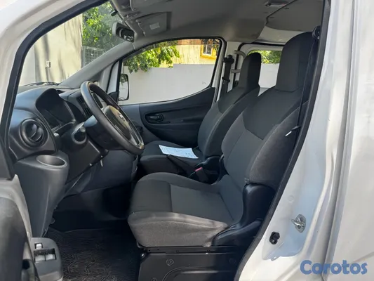 2021 Nissan nv200 — foto 4 / 8