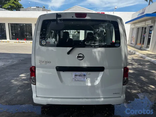 2021 Nissan nv200 — foto 7 / 8