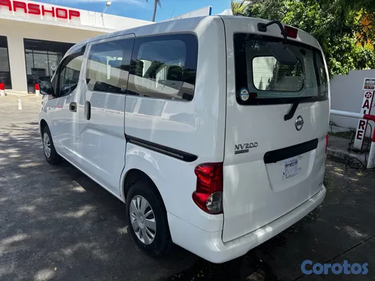 2021 Nissan nv200 — foto 8 / 8