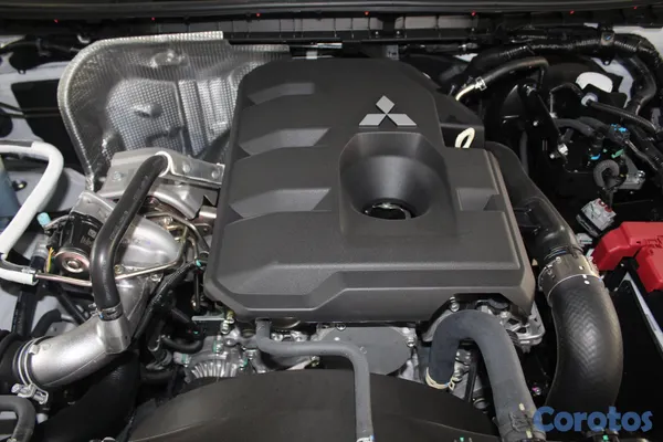 2026 Mitsubishi L200 — foto 9 / 9