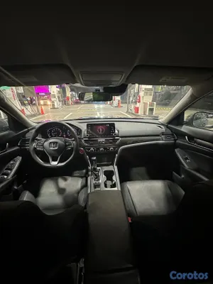 2020 Honda Accord — foto 5 / 20