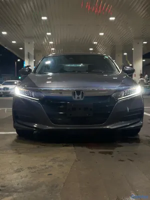 2020 Honda Accord — foto 13 / 20
