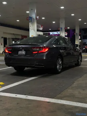 2020 Honda Accord — foto 17 / 20