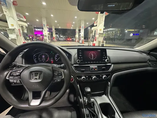 2020 Honda Accord — foto 18 / 20