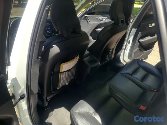 2019 Volvo Xc60 — foto 12 / 12