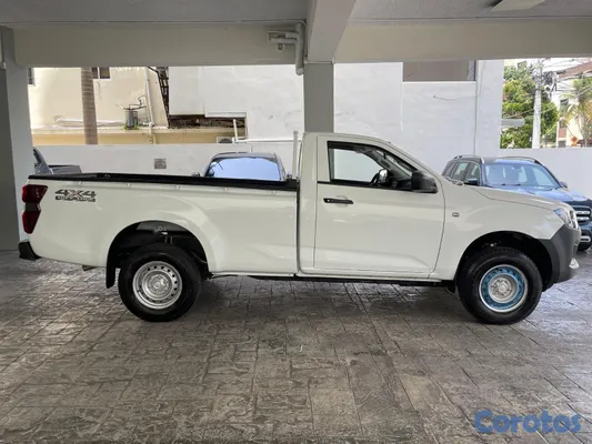 2027 Isuzu Dmax — foto 3 / 10