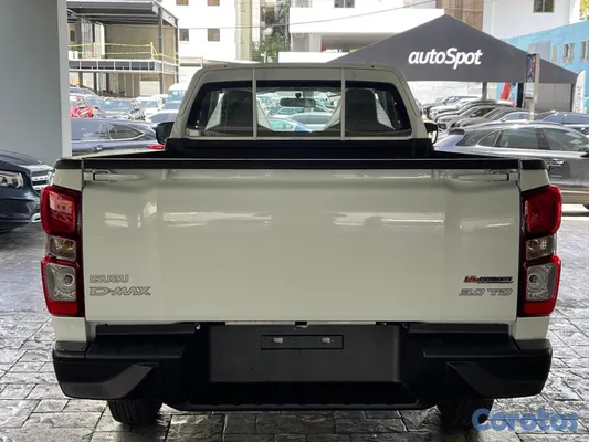 2027 Isuzu Dmax — foto 5 / 10