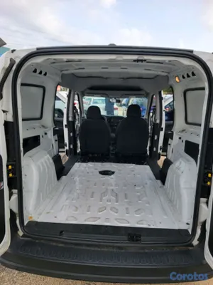 2020 Dodge Ram — foto 8 / 10