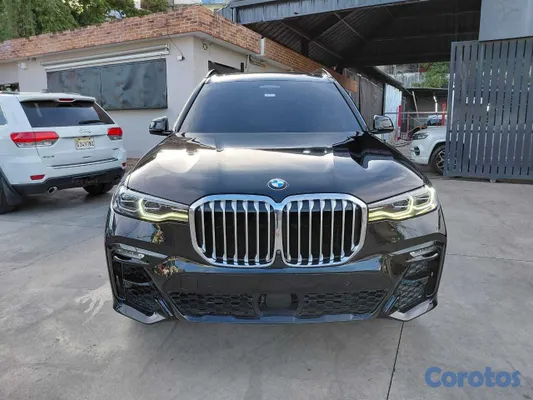 2017 BMW Serie X — foto 4 / 10