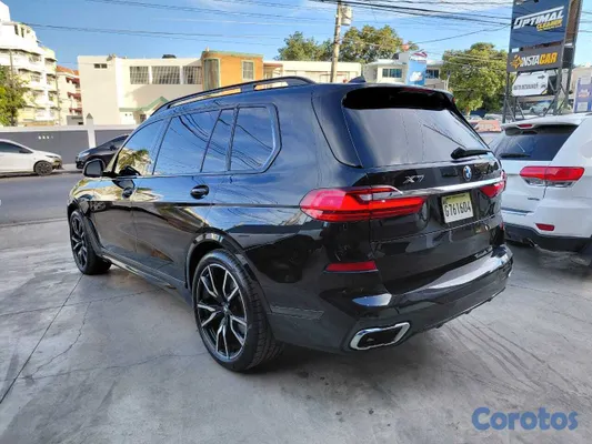 2017 BMW Serie X — foto 6 / 10