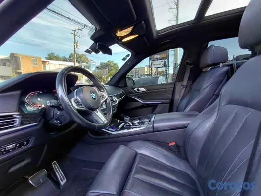 2017 BMW Serie X — foto 10 / 10