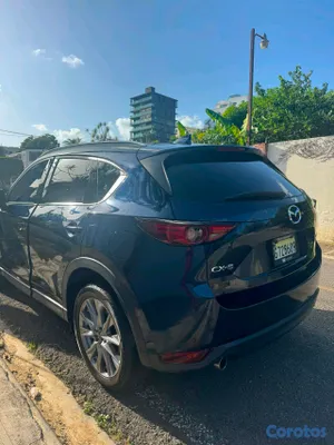 2022 Mazda CX-5 — foto 5 / 8