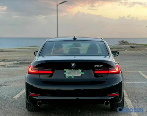 2020 BMW Serie 3 — foto 4 / 6