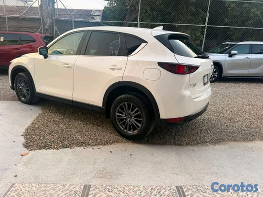 2020 Mazda CX-5 — foto 4 / 9
