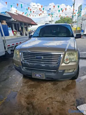 2007 Ford Explorer — foto 5 / 9