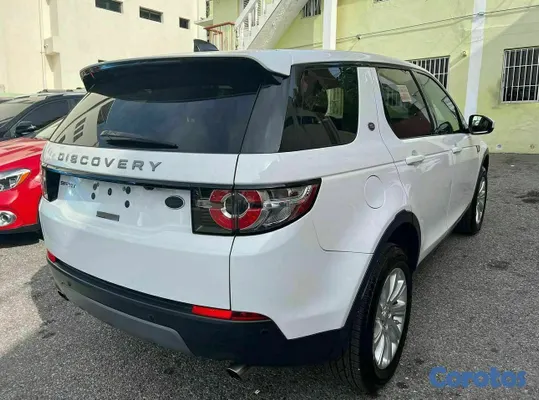 2017 Land Rover Discovery — foto 5 / 9