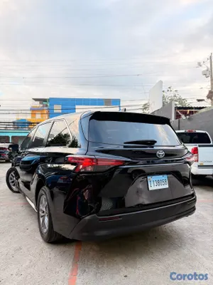 2021 Toyota Sienna — foto 4 / 12